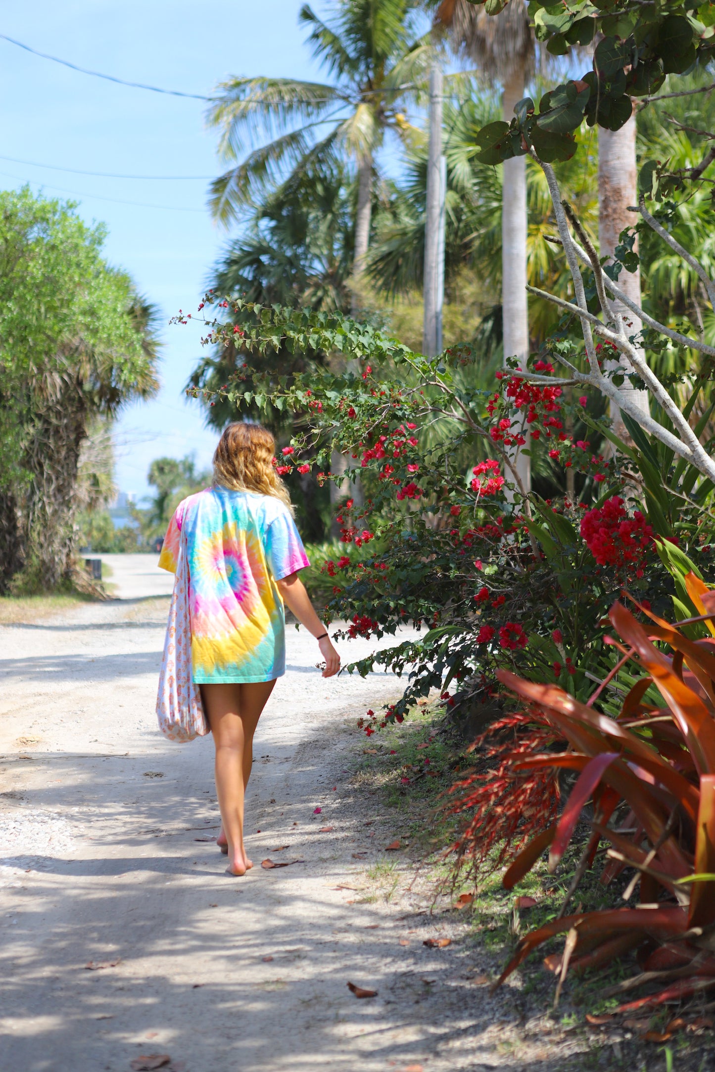 Beach Club Oversized Tie-Dye T-Shirt / Coverup